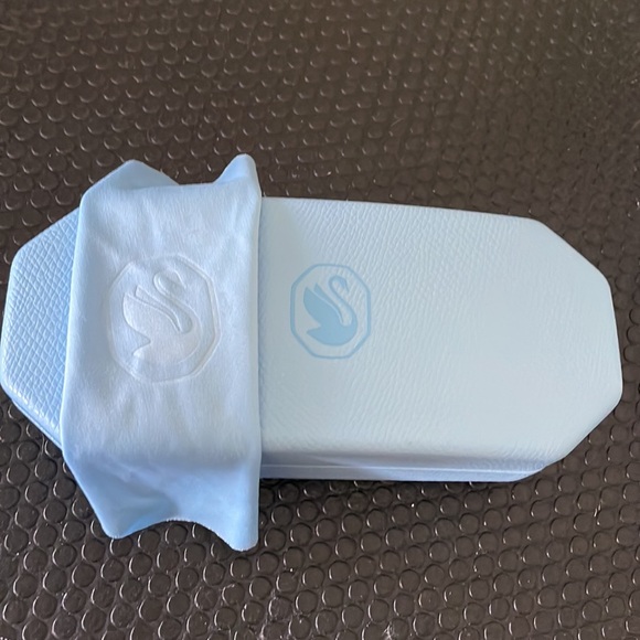 Authentic Sunglasses case. - Picture 3 of 5